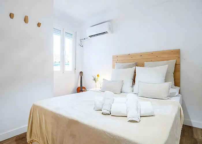 דירה Music-inspired Near Mezquita Jewish Quarter