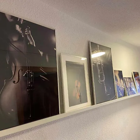 La Casa De La Musica Apartment *