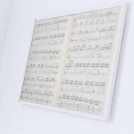 Music-Inspired Stay Near Mezquita Jewish Quarter Apartment Córdoba