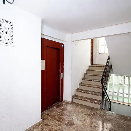 Music-Inspired Stay Near Mezquita Jewish Quarter Córdoba