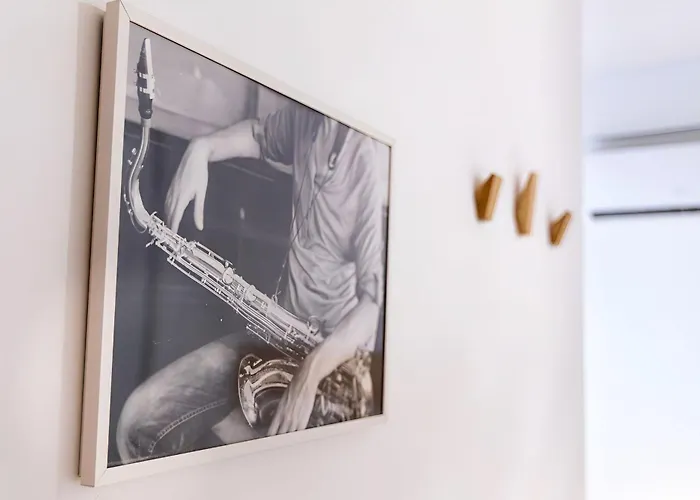 Music-inspired Near Mezquita Jewish Quarter *