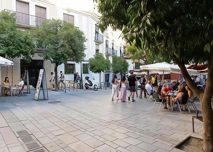 Music-inspired Near Mezquita Jewish Quarter * Cordoue